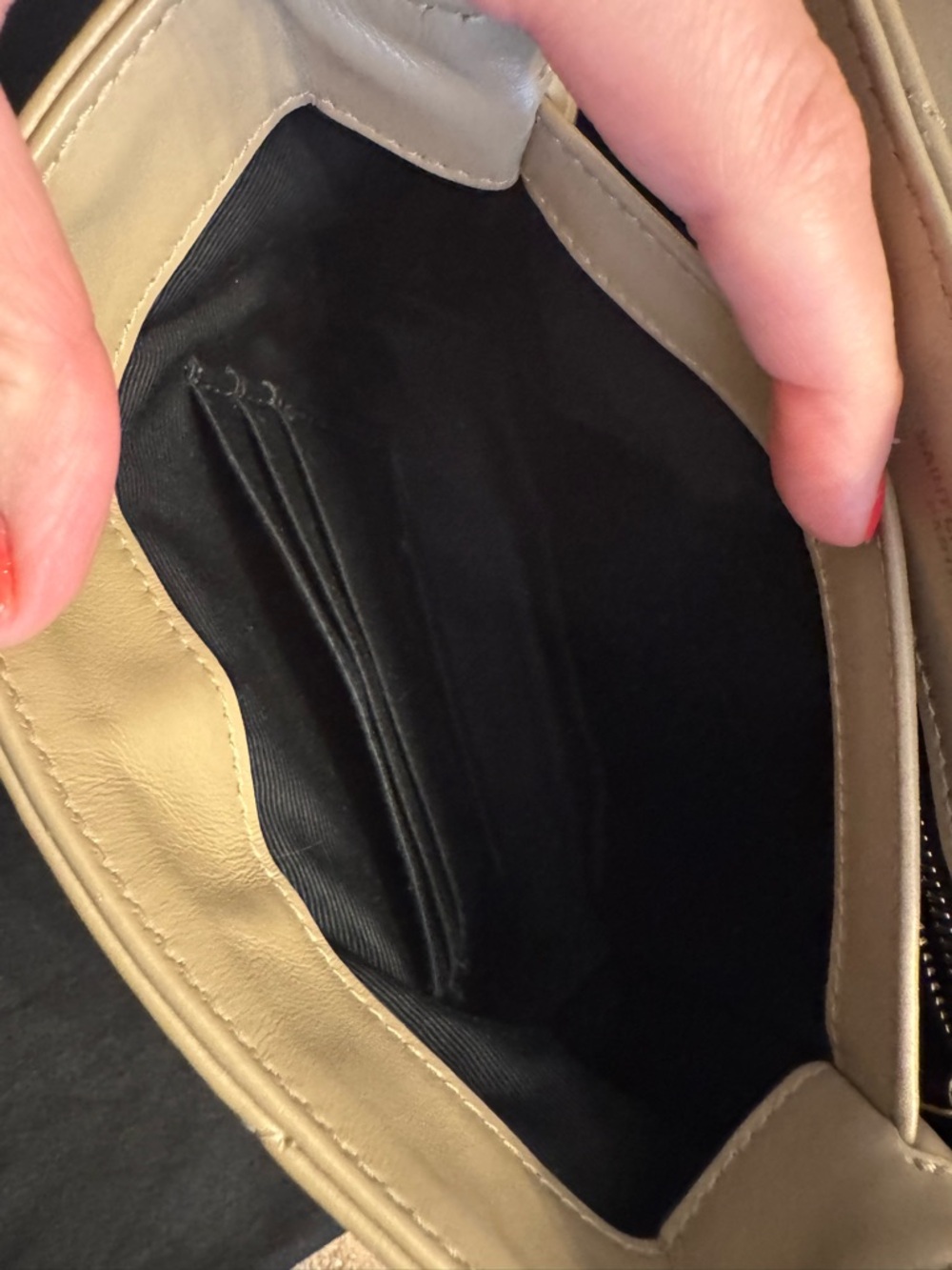 YSL Saint Laurent Toy Loulou Bag - Picture 11 of 16